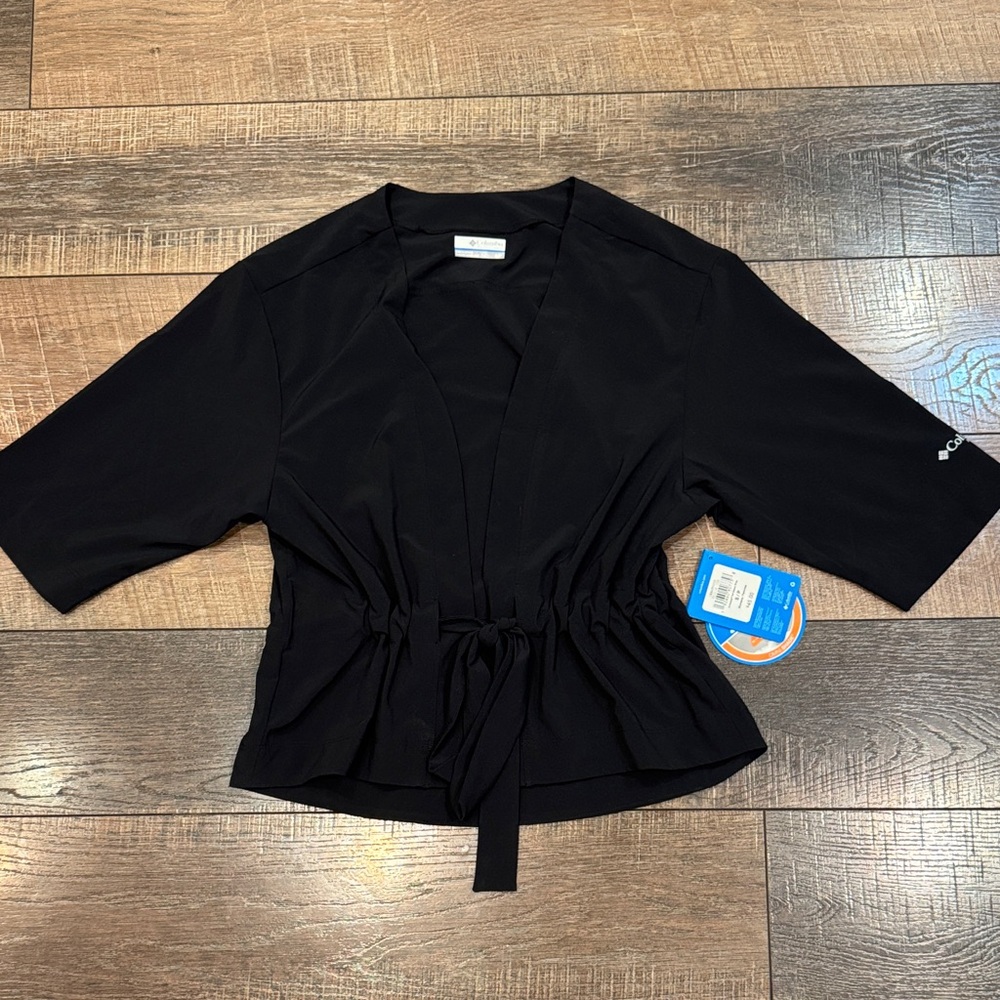 Columbia Women's Black Tie-Waist Blouse
